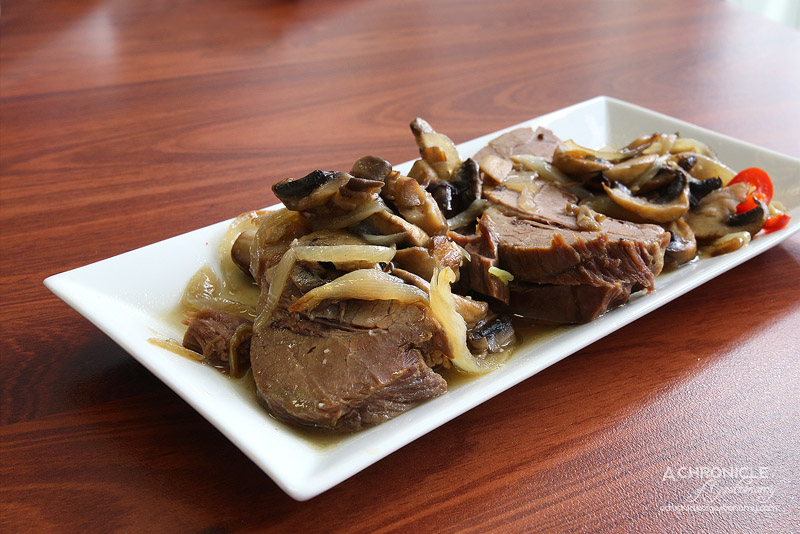 Hilulim - Beef with Mushrooms and Onion