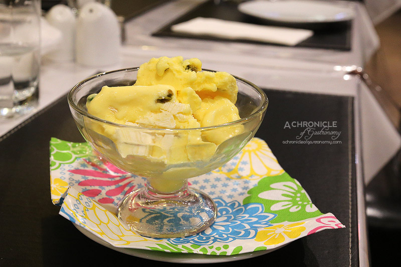 Kolbeh Persian Cuisine - Persian Ice Cream with Saffron and Rosewater ($7.50)
