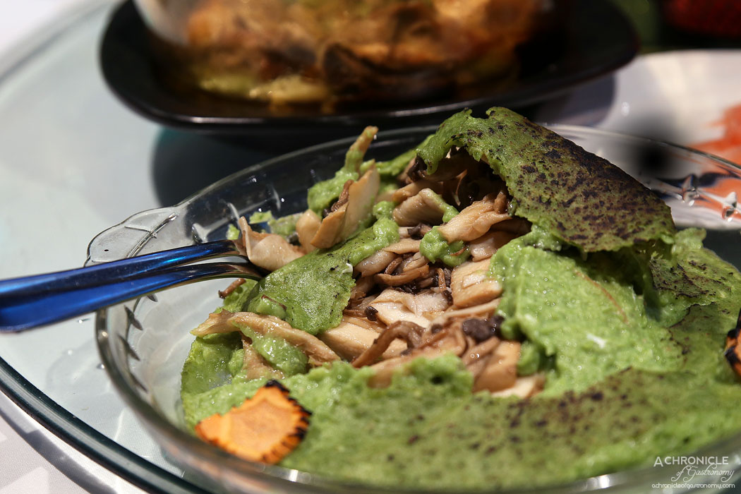 Secret Kitchen Dai Long Banquet - Baked Wild Mushroom in Emerald Sauce